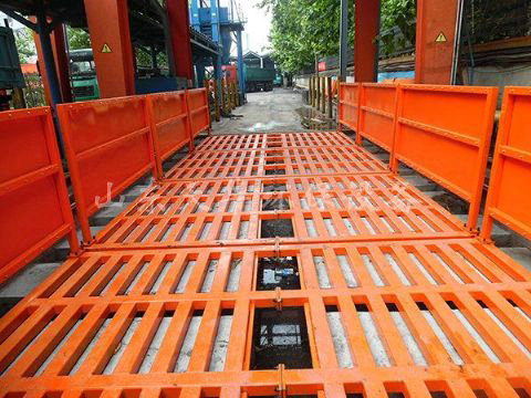 點擊查看詳細信息<br>標題：濟寧唐口煤礦4X12米煤礦專用洗車機 閱讀次數：3665